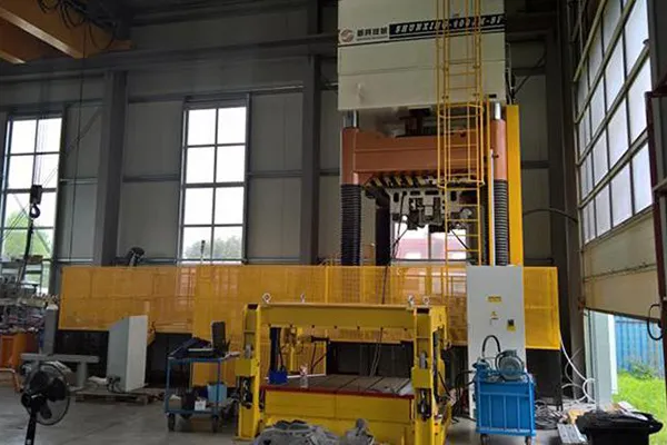 400T Spotting Press for Making Automotive Interiors